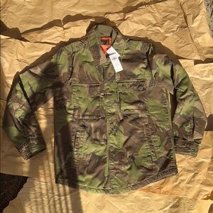 Abercrombie & Fitch Camo Shirt Jacket